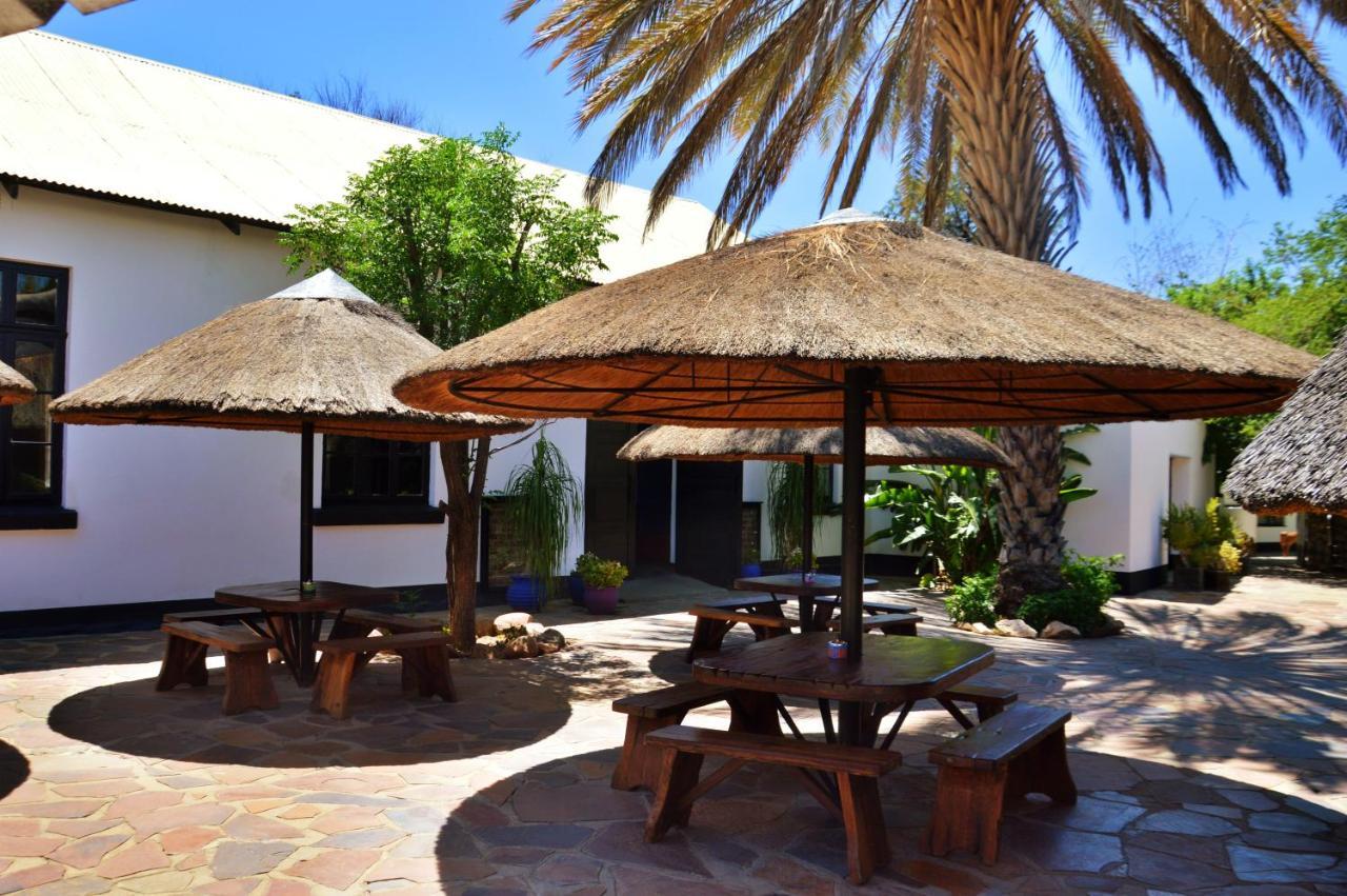 Central Hotel Omaruru Exterior foto
